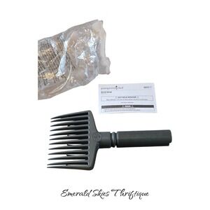 New Pampered Chef 2 pc black Quick Shred 100122 shredding forks. Free shipping